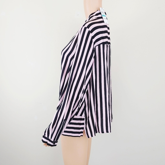 I.N.C international concepts stripe long sleeve twisted front top - Picture 3 of 10